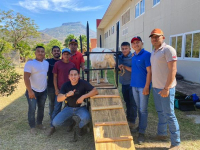 Construcción de una manga de manejo para la unidad experimental de producción caprina (UEPCA)